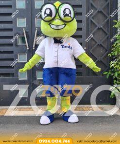 Alternative view of mascot ếch
