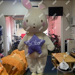 mascot thỏ ngôi sao tím