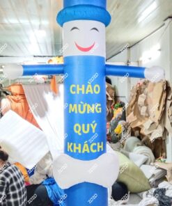 rối hơi vẫy tay