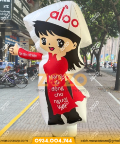 RỐI HƠI VẪY TAY CÔ GÁI ÁO DÀI ALOO