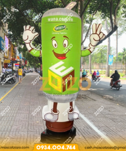 RỐI HƠI VẪY TAY LON NƯỚC DỄ THƯƠNG