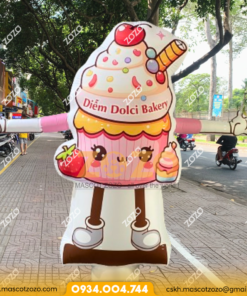 RỐI HƠI VẪY TAY CỬA HÀNG BÁNH CUPCAKE