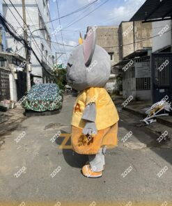 Alternative view of MASCOT BÉ CHUỘT