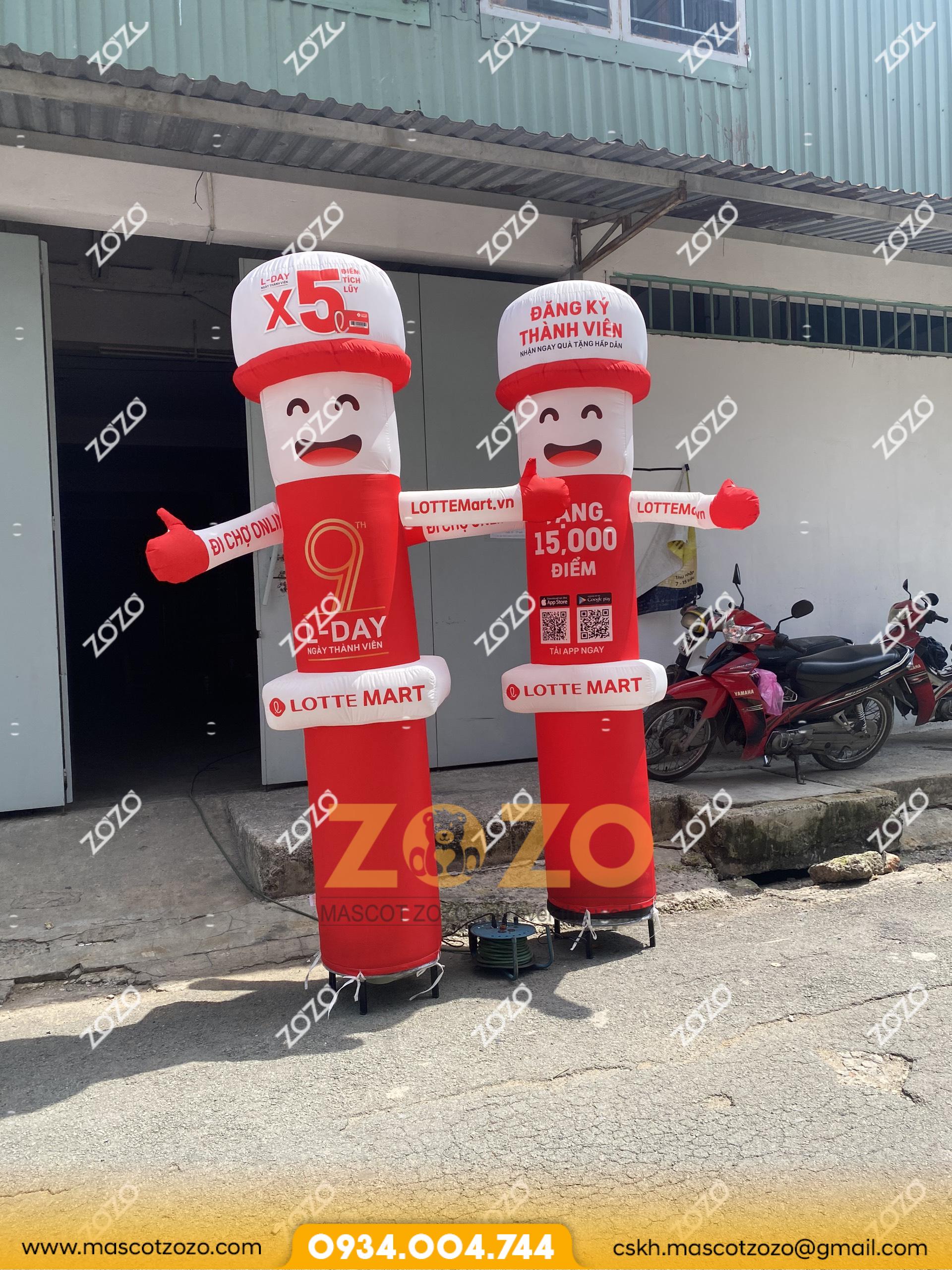 RỐI HƠI VẪY TAY TRUNG TÂM THƯƠNG MẠI LOTTE
