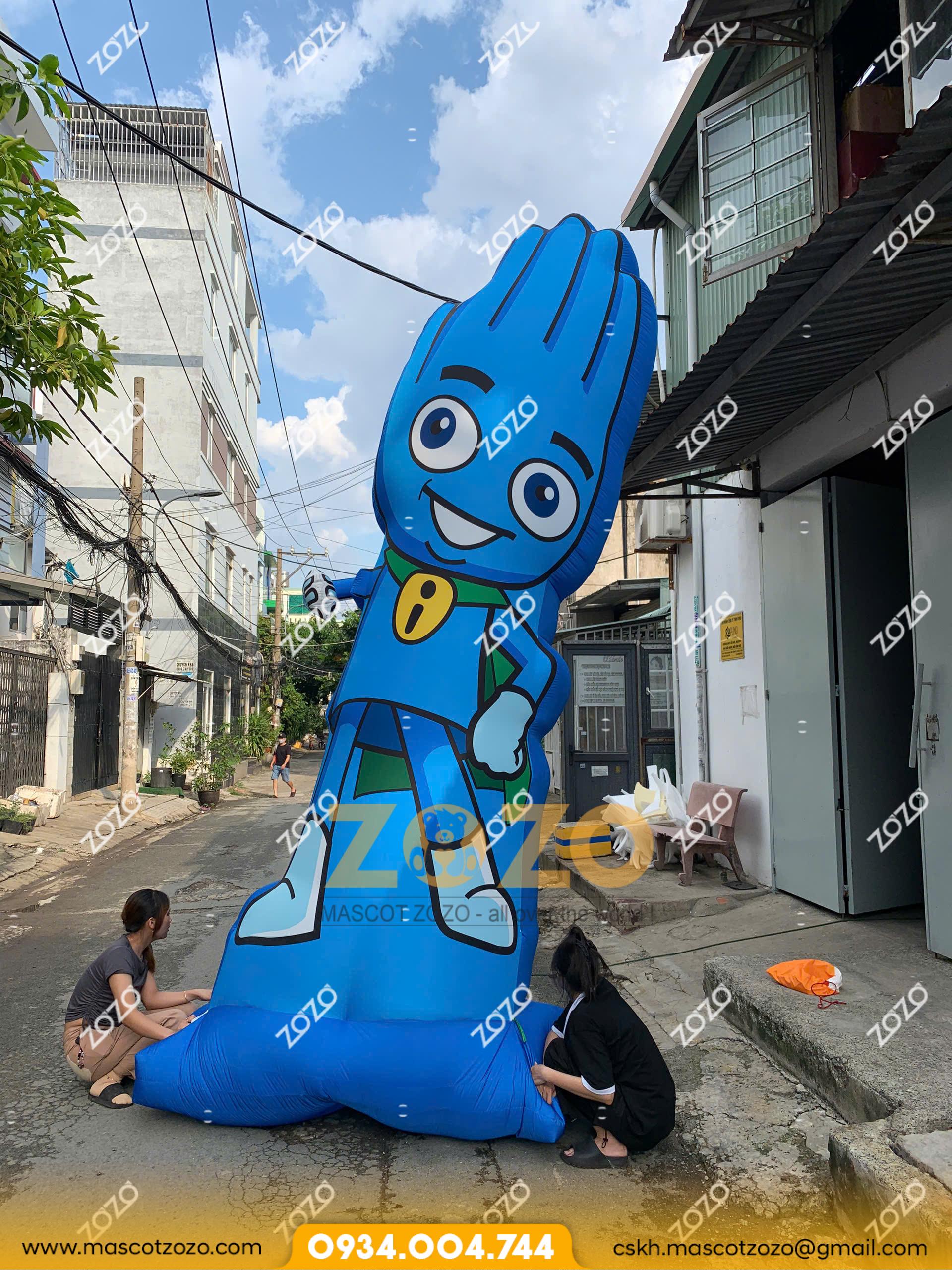 RỐI HƠI VẪY TAY MÀU XANH KHỔNG LỒ - Ảnh 2