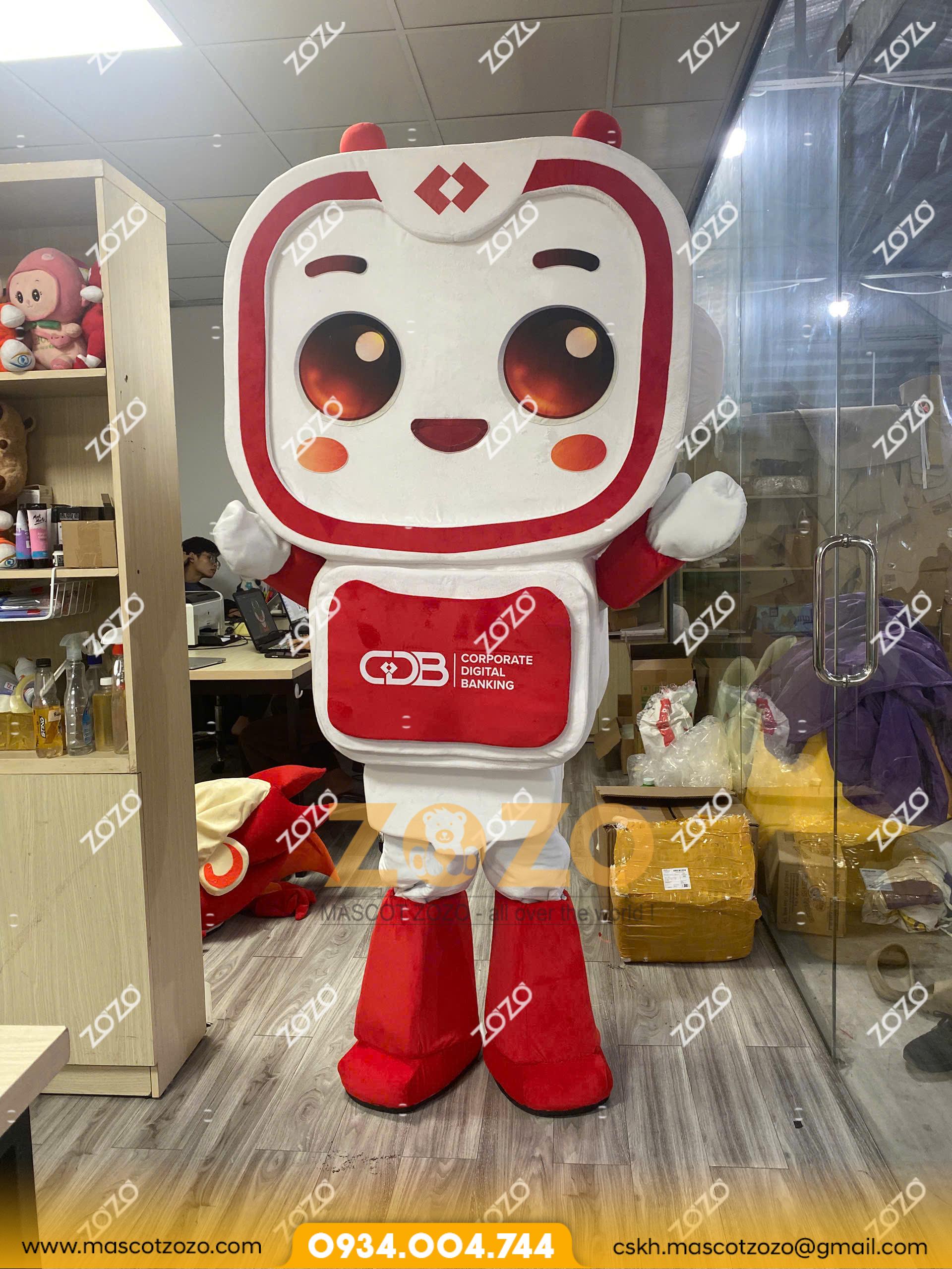 MASCOT ROBOT NGÂN HÀNG TECHCOMBANK