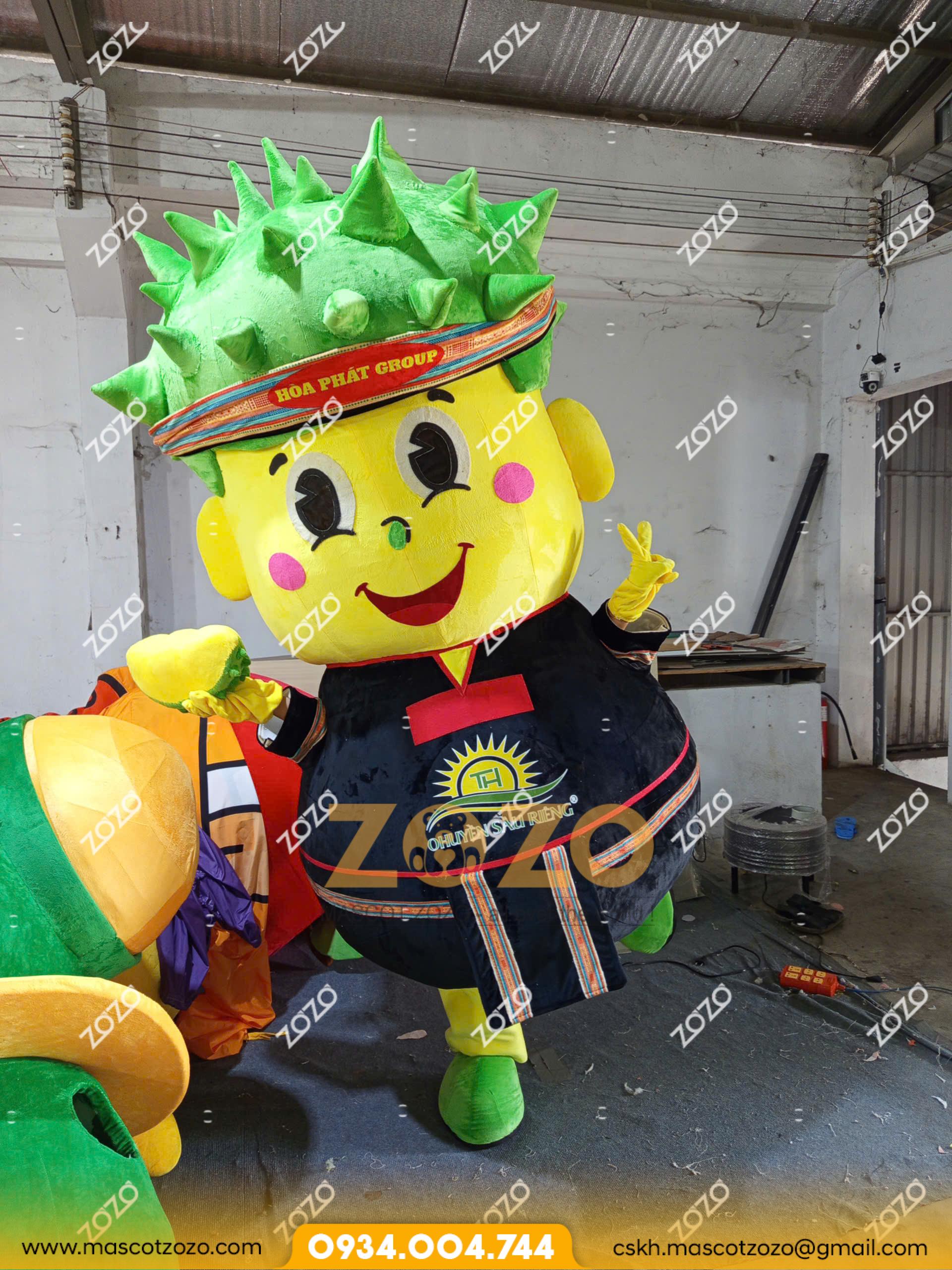 mascot sầu riêng O Huyền 2 2