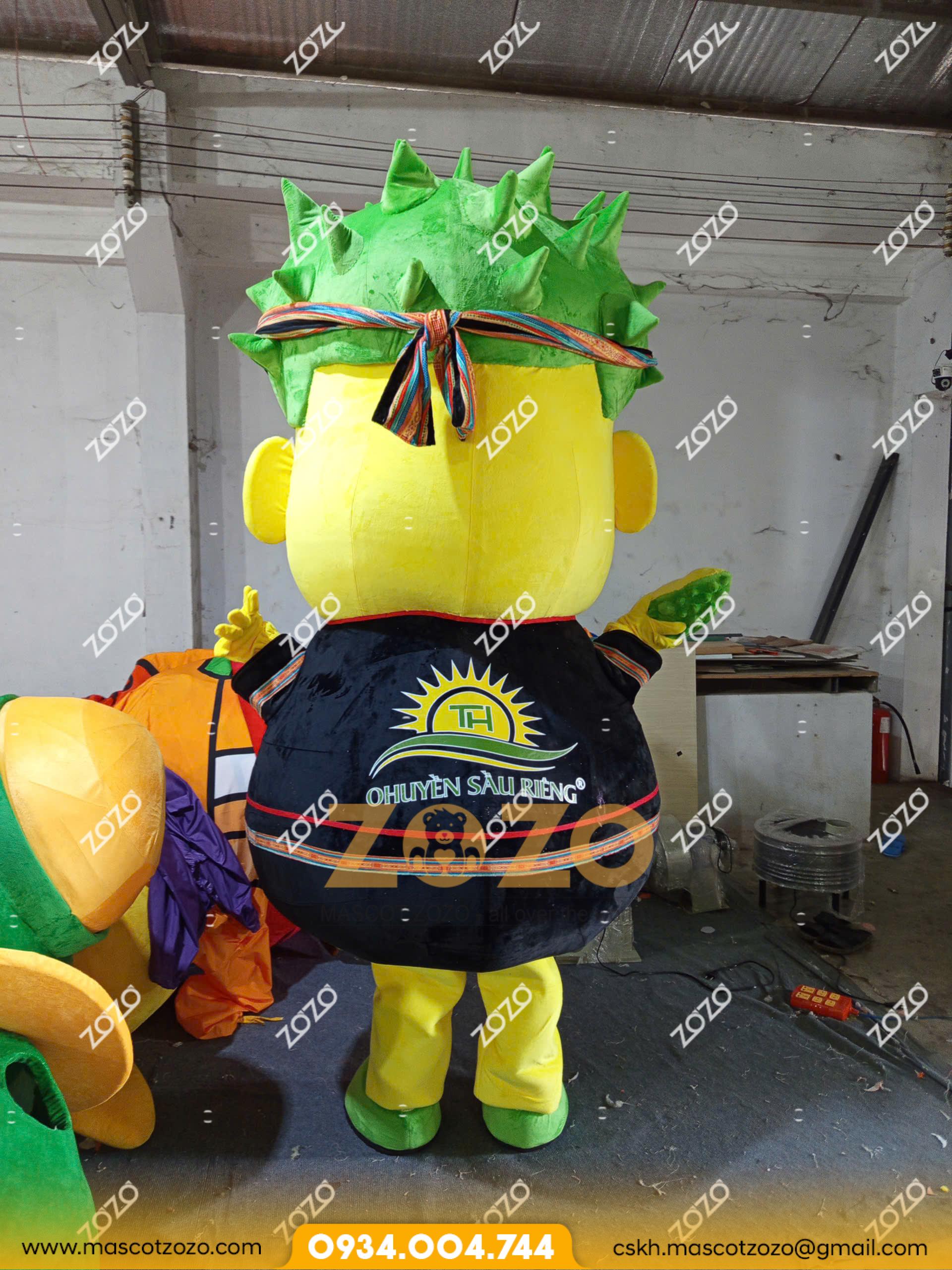mascot sầu riêng O Huyền 3 4 1
