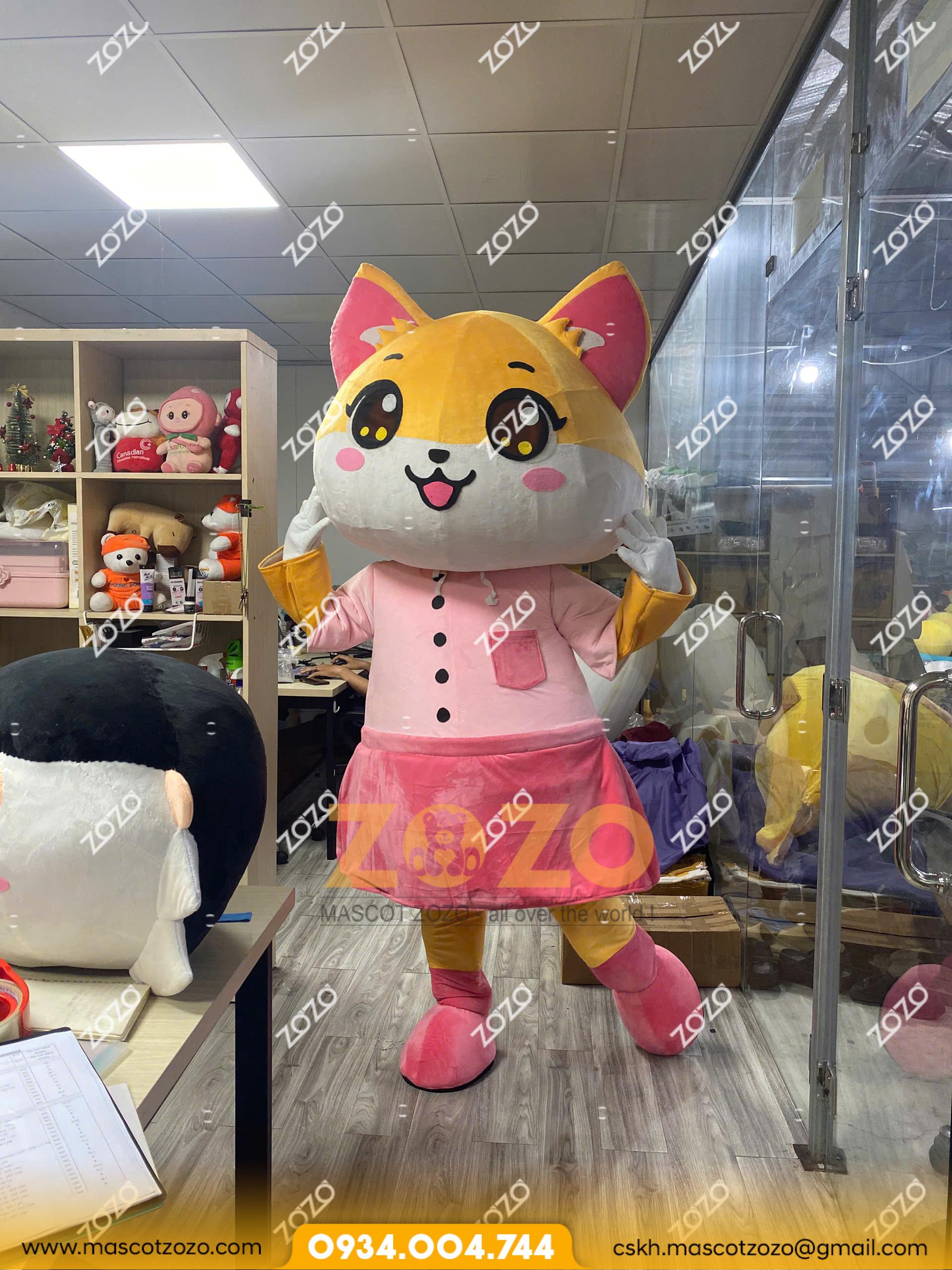 MASCOT MÈO CON PIKA ARENA