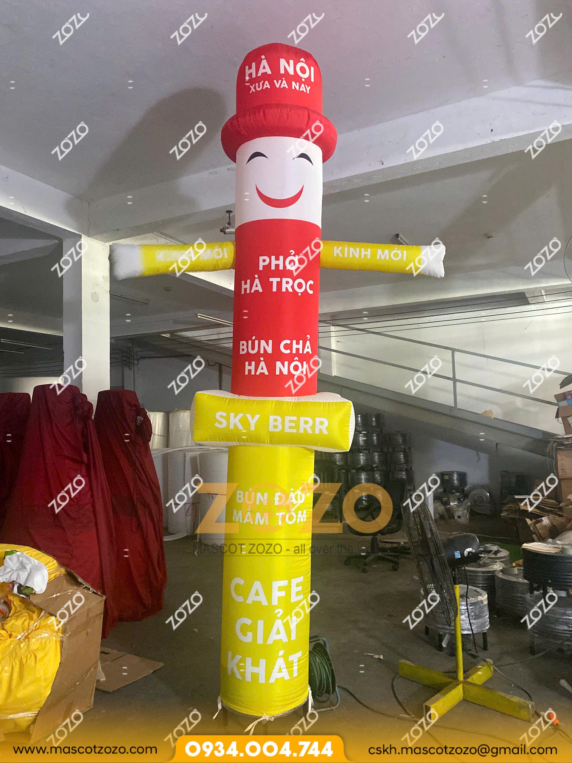 RỐI HƠI VẪY TAY QUÁN PHỞ
