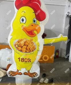 RỐI HƠI VẪY TAY CON GÀ MÀU VÀNG