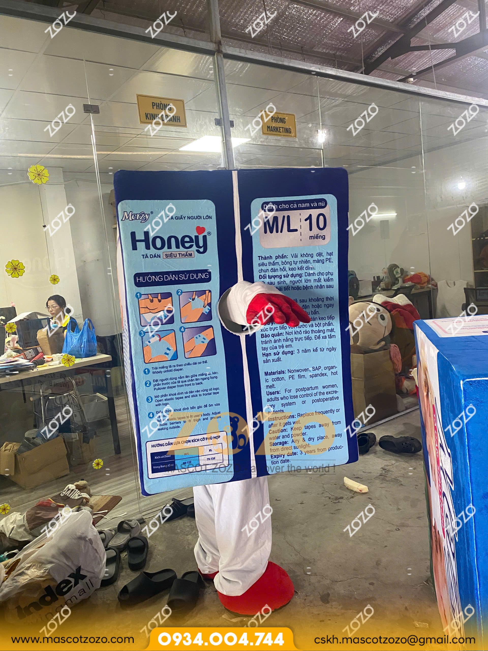 mascot tả giáy người lớn Honey Merzy 3 z6148186237515 b257d98e0005a72894b03552d65a89d6