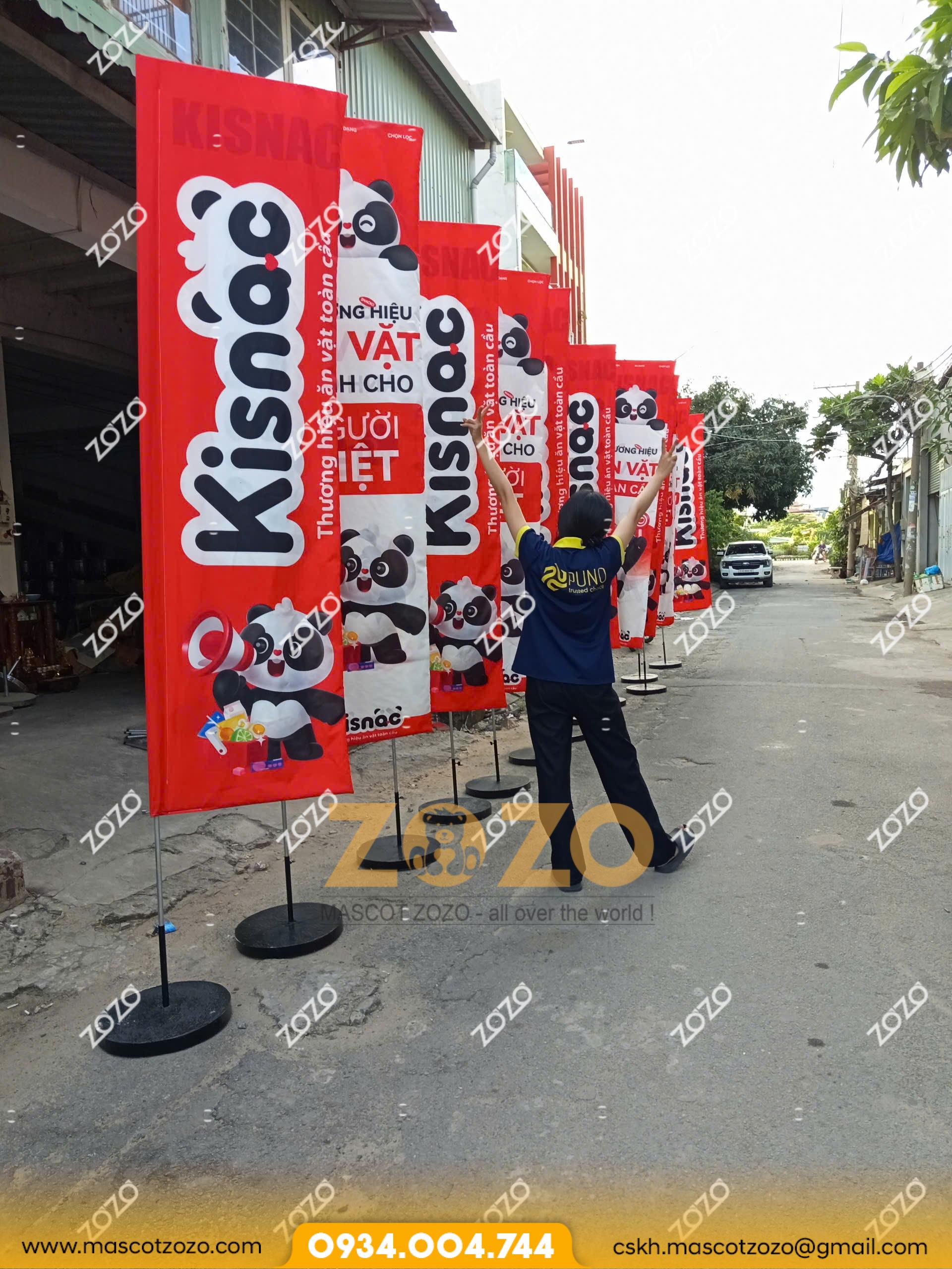 Cờ phướn ăn vặt Kisnac 3 z6161812405318 71d9ff26ee2e9c9f95507c793268b1fb