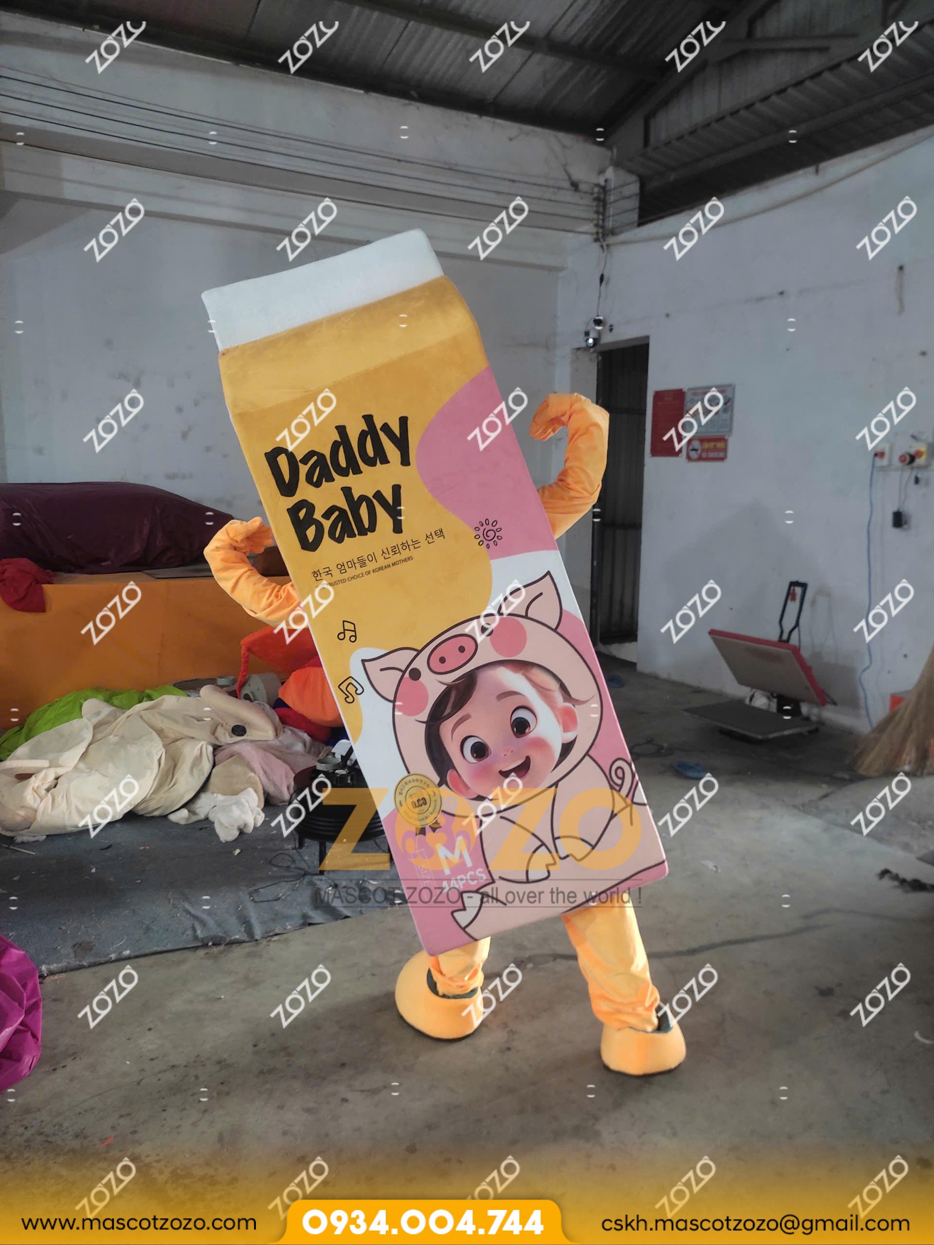 mascot tả giấy daddy baby 3 z6193035157283 94f14987ae5bb385d7b3c7d0af24522a