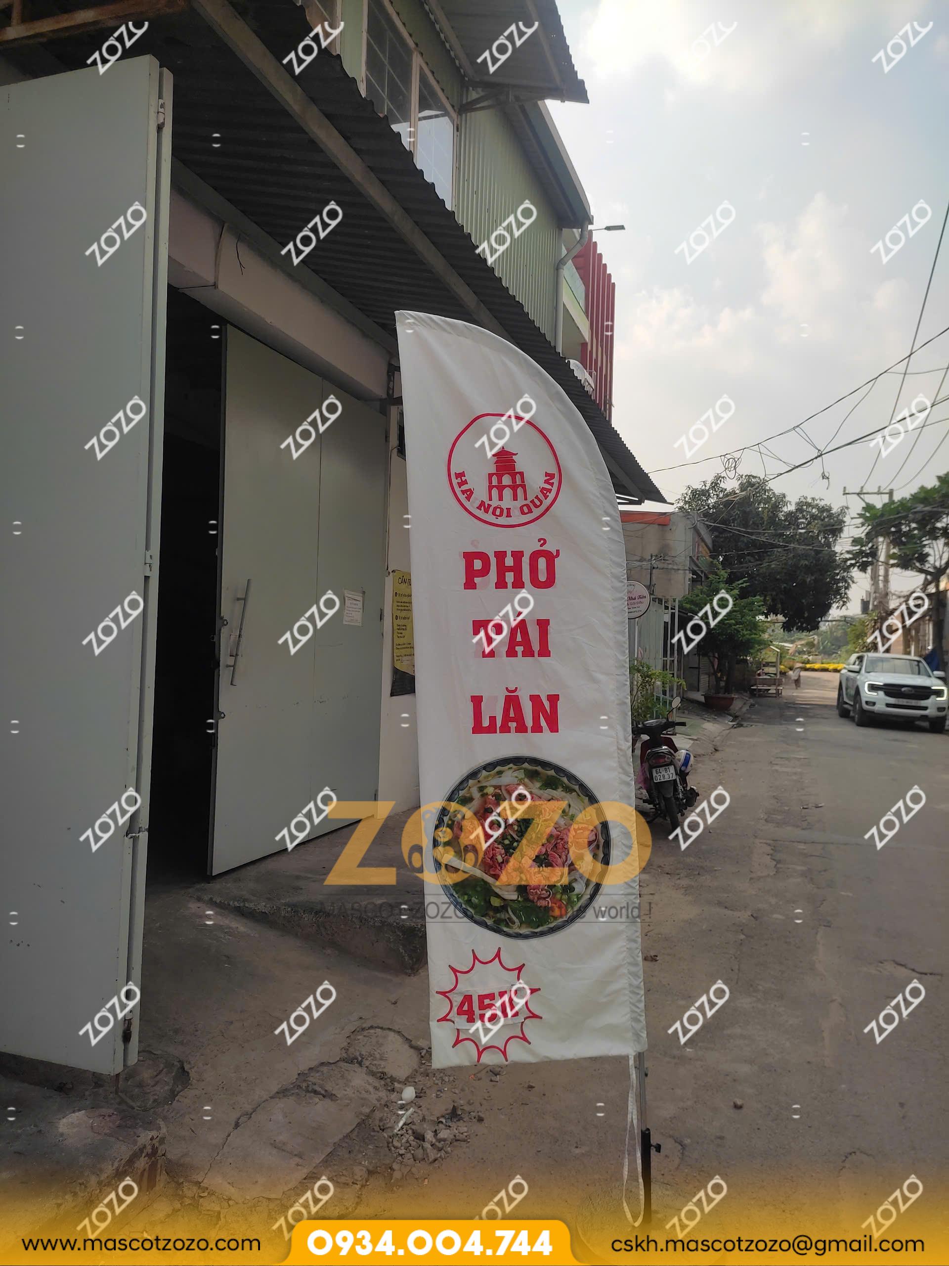 CỜ PHƯỚN CỬA HÀNG PHỞ TÁI LĂN - Ảnh 2