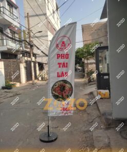 CỜ PHƯỚN CỬA HÀNG PHỞ TÁI LĂN