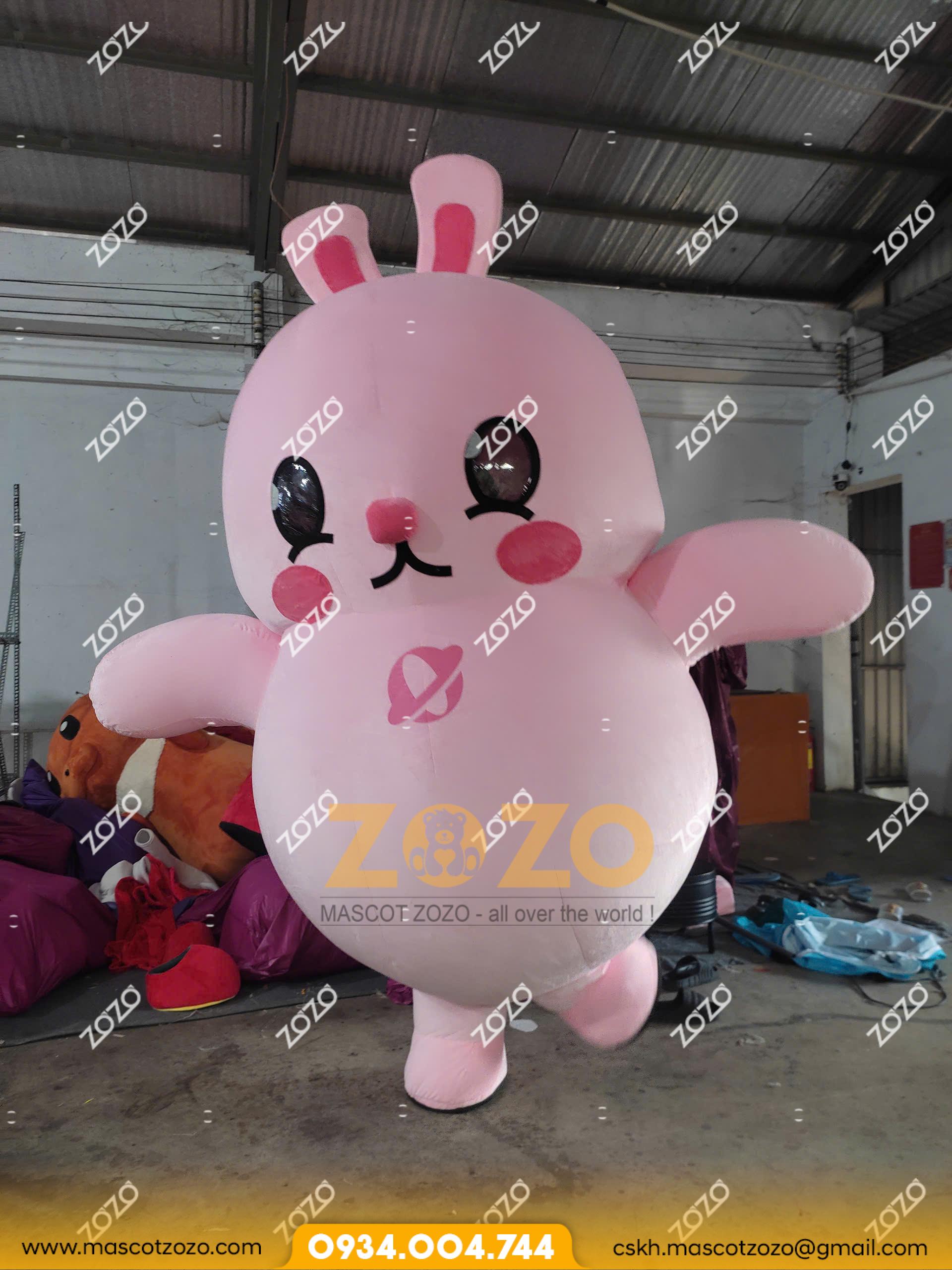 mascot hơi thỏ hồng z6251943223269 b782a53060c299d7104d94106d15a14b