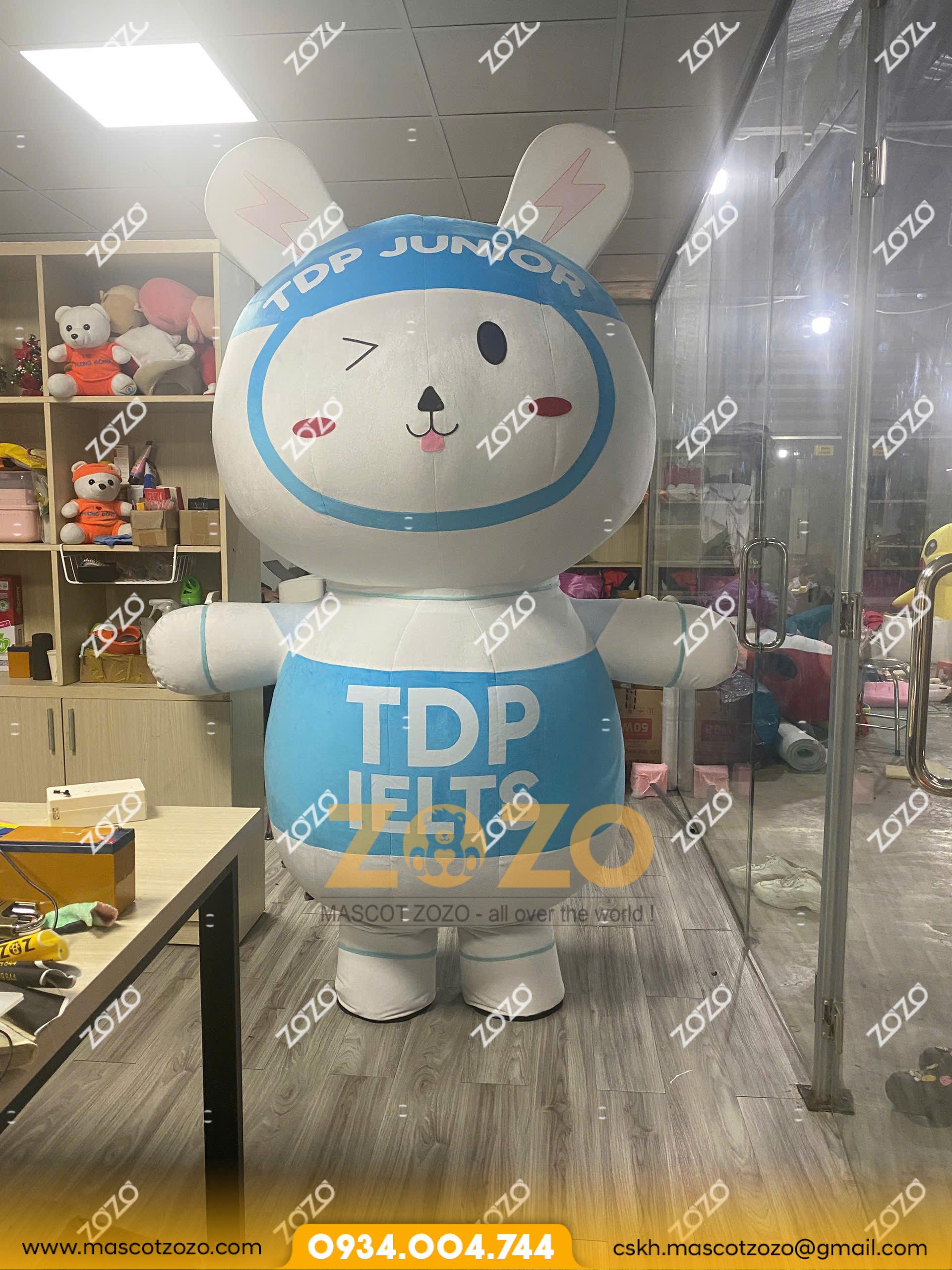 MASCOT HƠI THỎ TDP IELTS
