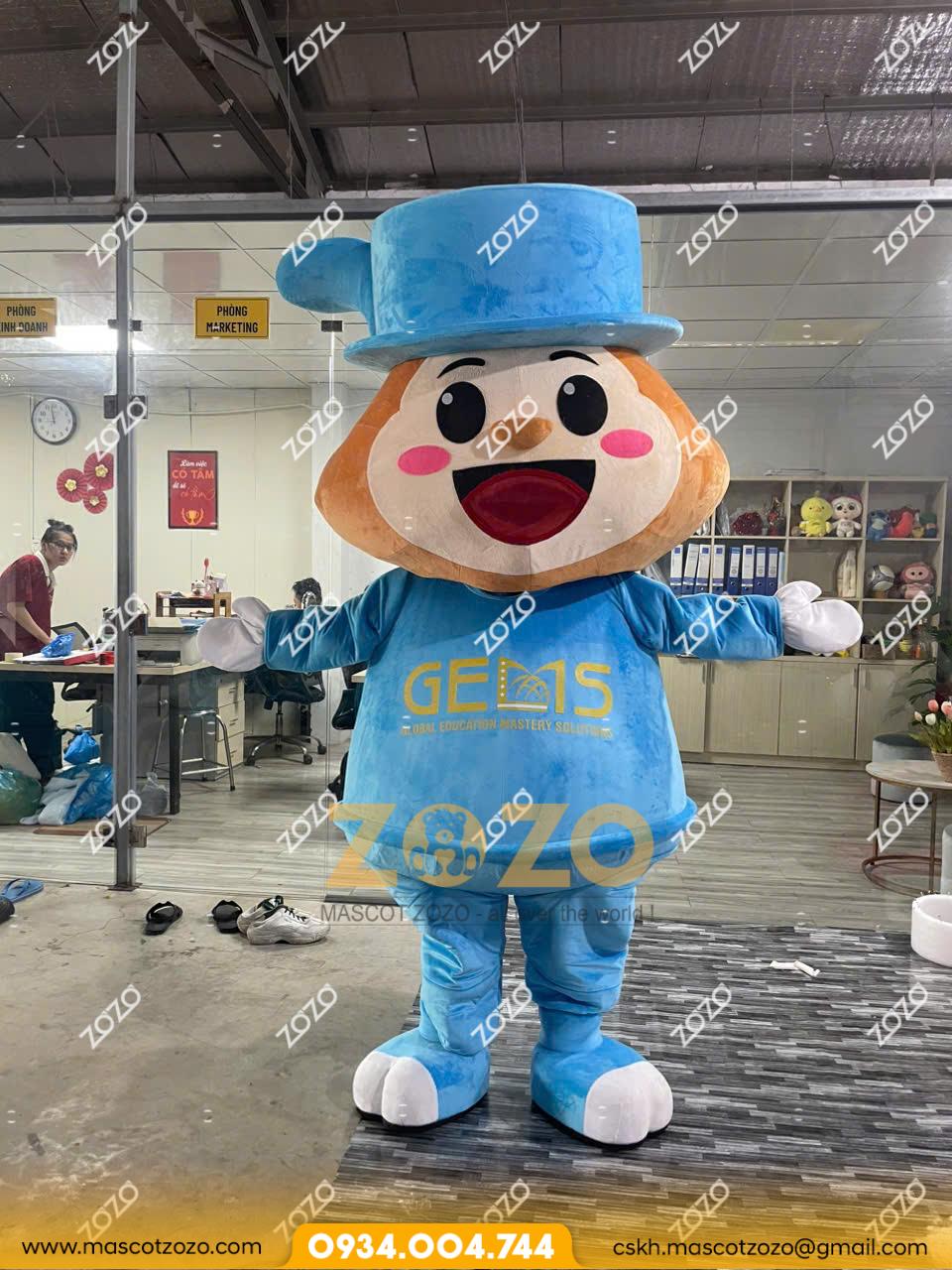 MASCOT MÈO ĐI HIA